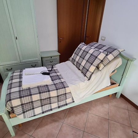 Appartamento Ai Tigli Caorle Exteriör bild